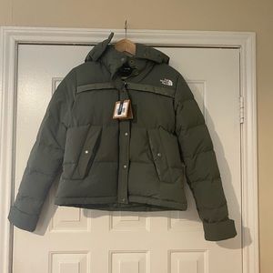 NWT Womens The North Face Forester Down Winter Jacket Thyme $260